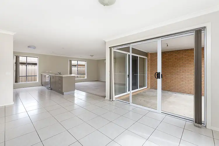 Fifth view of Homely house listing, 23 Roscoe Avenue, Hamilton VIC 3300
