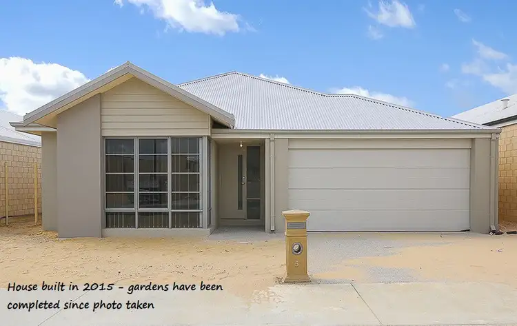 5 Tortoise Street, Alkimos WA 6038