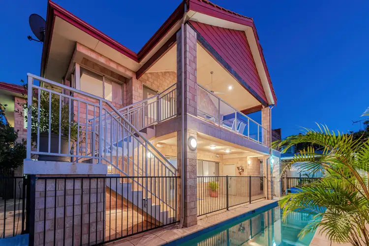 25 Oxcliffe Road, Doubleview WA 6018