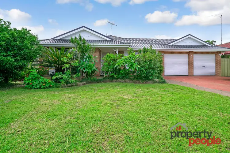 7 Tuross Close, Prestons NSW 2170