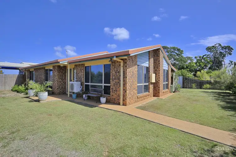 24 Lovers Walk, Thabeban QLD 4670