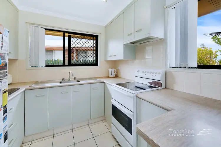 Sixth view of Homely unit listing, 2/8 Reef Court, Bargara QLD 4670