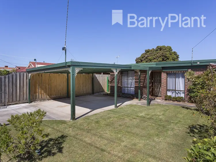 112 Second Avenue, Rosebud VIC 3939