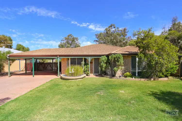 10 Kurrat Elbow, South Guildford WA 6055
