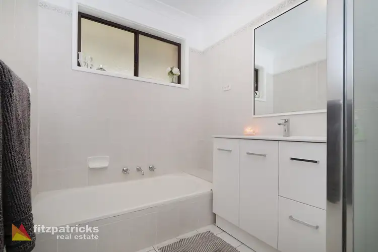 Sixth view of Homely house listing, 8 Pinaroo Drive, Glenfield Park NSW 2650