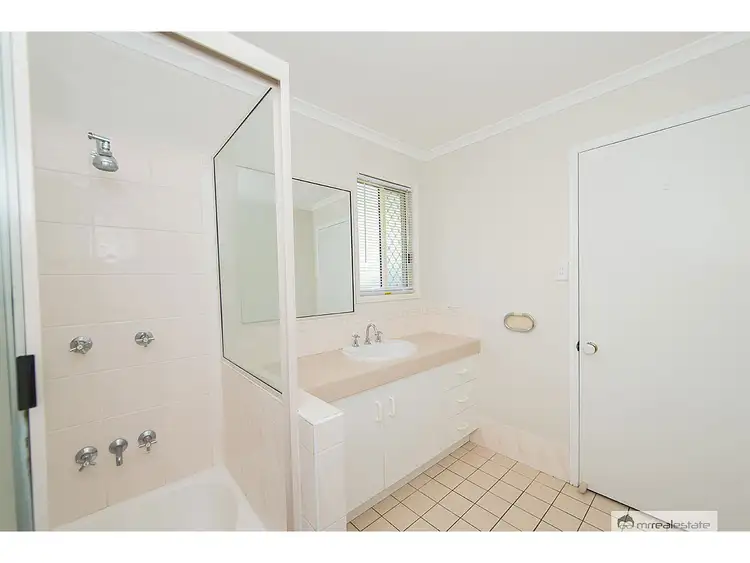 Third view of Homely unit listing, 5/17 Meyenberg Court, Norman Gardens QLD 4701