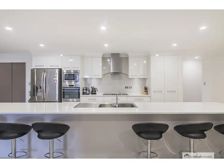 Sixth view of Homely house listing, 2 Belbowrie Avenue, Norman Gardens QLD 4701