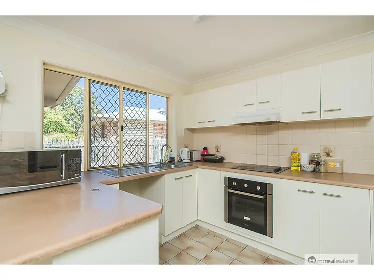 Second view of Homely unit listing, 2/3 Dunbavan Place, Norman Gardens QLD 4701