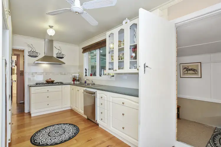 Sixth view of Homely house listing, 7 Robertson Street, Colac VIC 3250