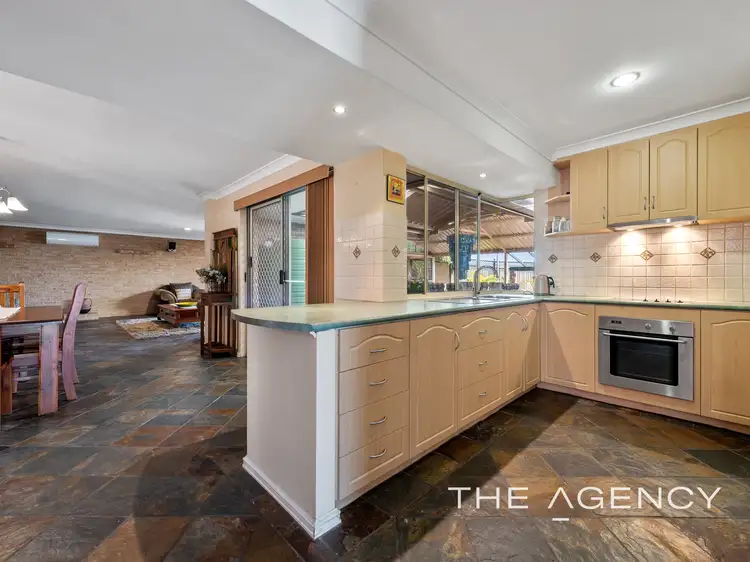 42 King Edward Drive, Heathridge WA 6027