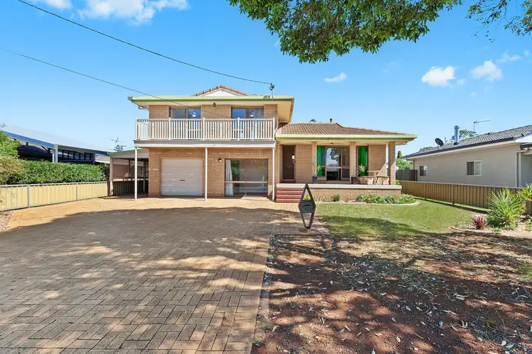 19 Smithfield Street, Harristown QLD 4350