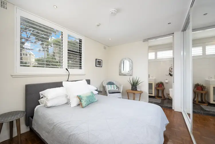 Fourth view of Homely apartment listing, 15/21 East Crescent, Mcmahons Point NSW 2060