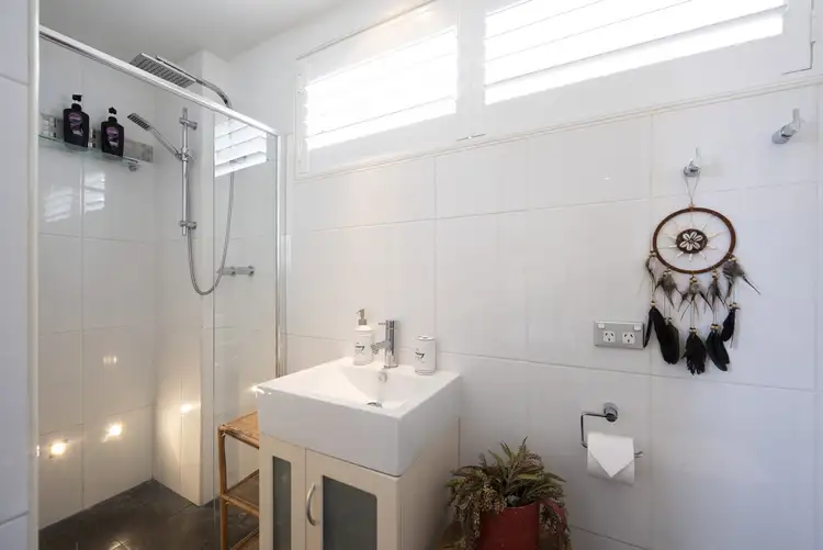 Sixth view of Homely apartment listing, 15/21 East Crescent, Mcmahons Point NSW 2060