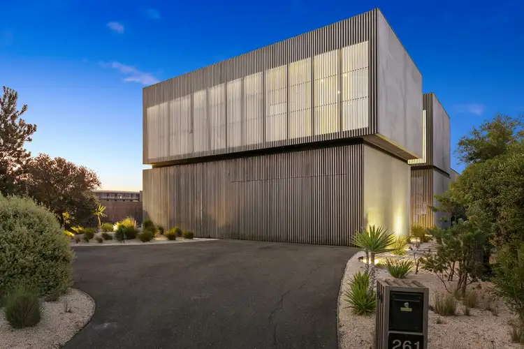 261 The Esplanade, Torquay VIC 3228