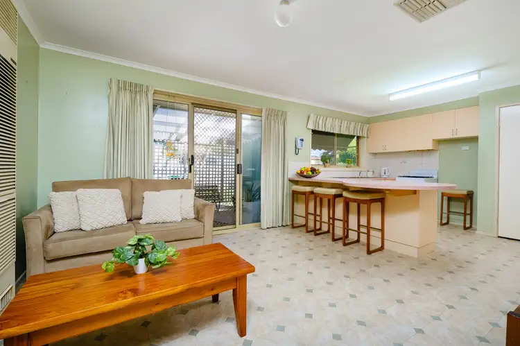 Fourth view of Homely house listing, 6 Paramount Court, Wodonga VIC 3690