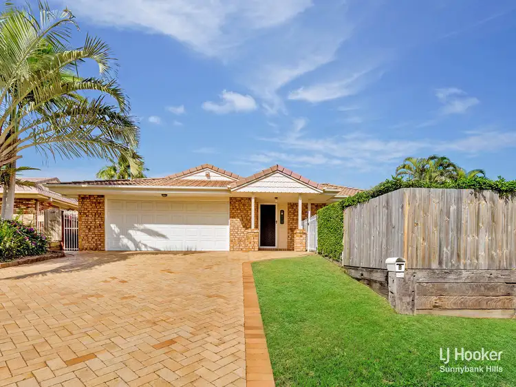 1 Eldena Place, Parkinson QLD 4115