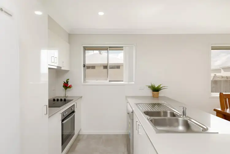 Fourth view of Homely house listing, 4 Zhang Street, Holmview QLD 4207