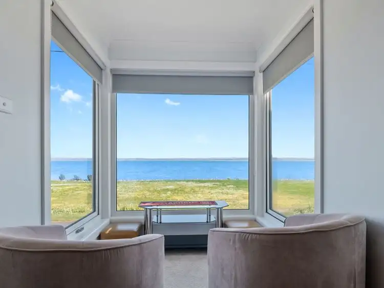 8 Wharf Road, Stanley TAS 7331