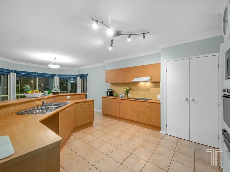 Sixth view of Homely house listing, 9 Marlborough Place, Carindale QLD 4152