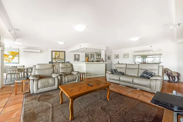 Sixth view of Homely apartment listing, 20/3 'Pintari' Cunningham Avenue, Main Beach QLD 4217
