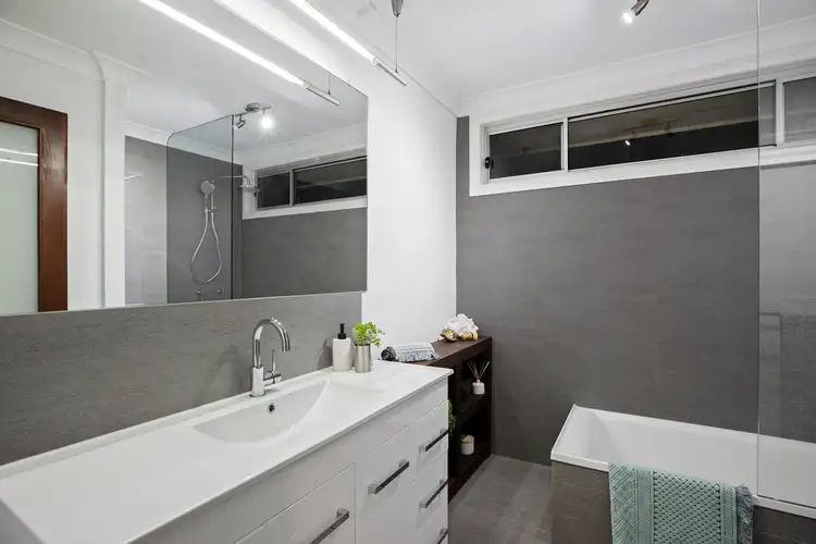 Sixth view of Homely house listing, 5 Penton Place, Bateau Bay NSW 2261