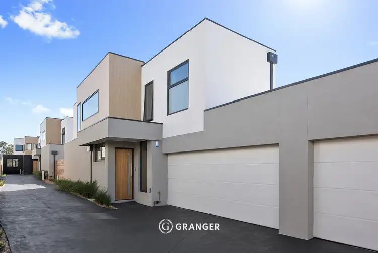 2/183 Dromana Parade, Safety Beach VIC 3936