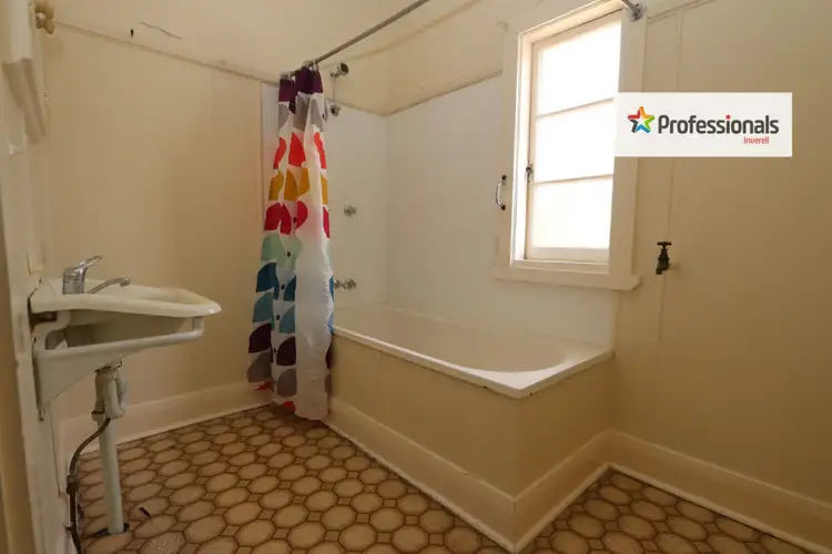 Seventh view of Homely house listing, 10 Swan Street, Inverell NSW 2360