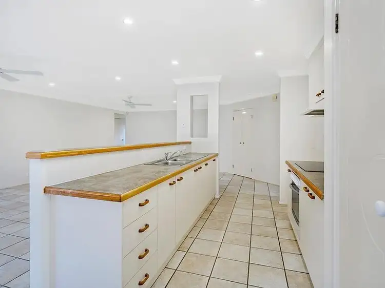 Third view of Homely house listing, 10 Gregory Court, Cleveland QLD 4163