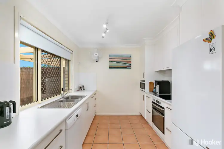 Third view of Homely house listing, 2/2 Walnut Court, Birkdale QLD 4159