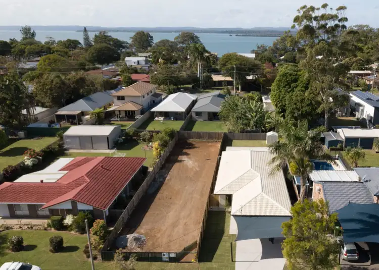 84 Cane Street, Redland Bay QLD 4165