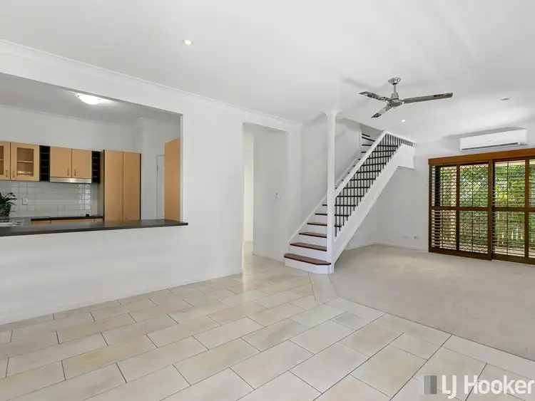 Third view of Homely townhouse listing, 1/219 Shore Street West, Cleveland QLD 4163