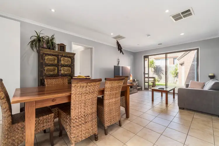 Main view of Homely house listing, 5 Deborah Court, Skye VIC 3977