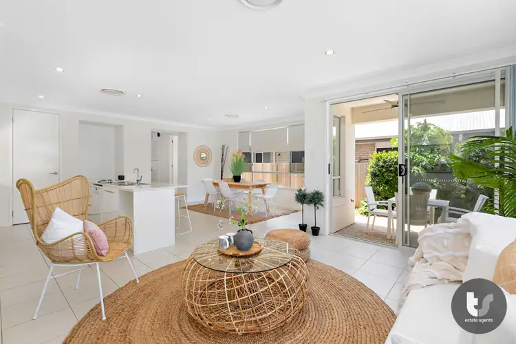 87B Channel Street, Cleveland QLD 4163