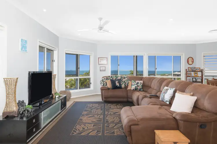 Sixth view of Homely house listing, 6 Yearsley Grove, Pacific Heights QLD 4703