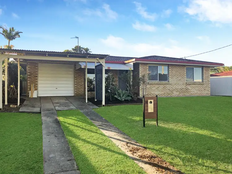 30 Coonowrin Street, Battery Hill QLD 4551