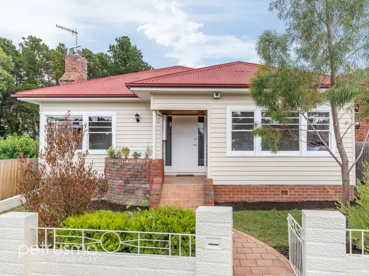 88 Taroona Crescent, Taroona TAS 7053