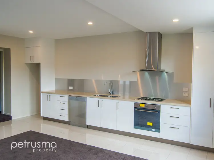 Third view of Homely apartment listing, 2/36 Fitzroy Place, Dynnyrne TAS 7005