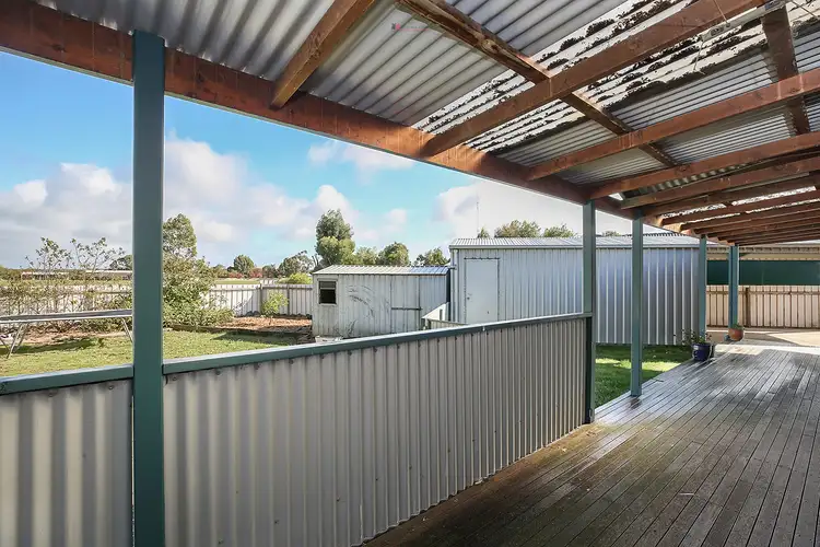 Fourth view of Homely house listing, 3 Lyn Court, Colac VIC 3250