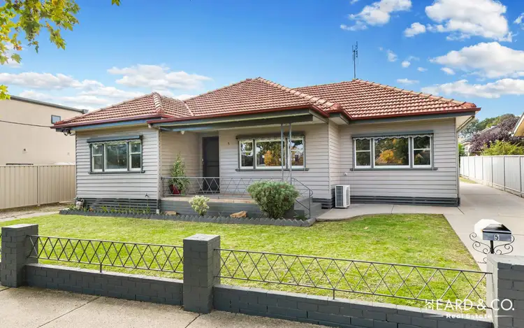 5 High Street, Kangaroo Flat VIC 3555
