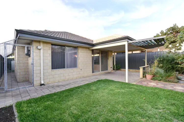 Fourth view of Homely house listing, 7 Dillwynia Bend, Banksia Grove WA 6031
