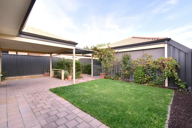 Fifth view of Homely house listing, 7 Dillwynia Bend, Banksia Grove WA 6031