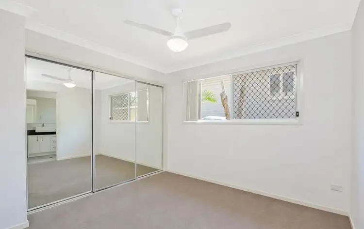 Seventh view of Homely semi-detached listing, 36 Bernays Road, Wynnum West QLD 4178
