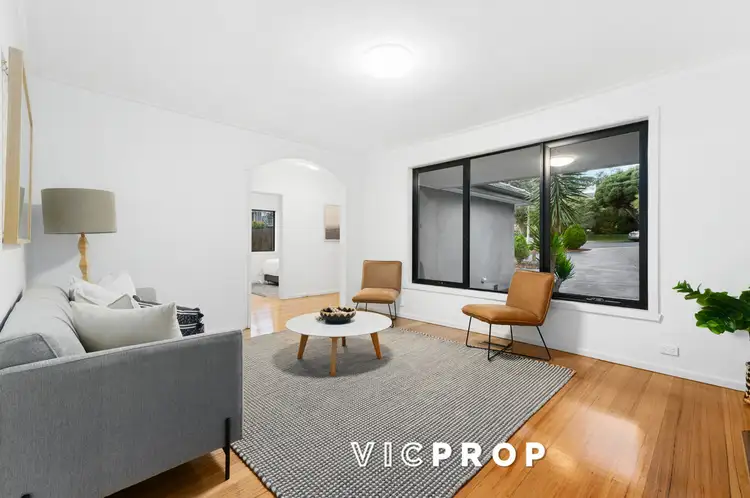 8 White Court, Nunawading VIC 3131