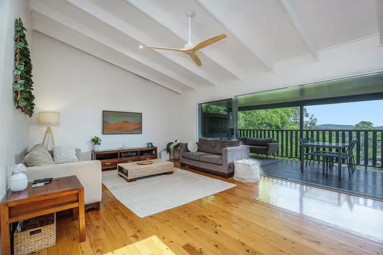 6 Convery Crescent, Highland Park QLD 4211