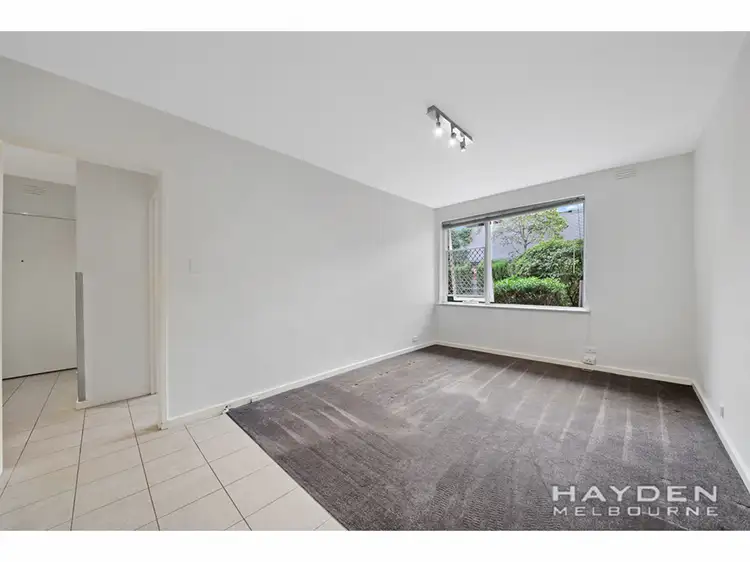 Third view of Homely apartment listing, 5/587 Glenhuntly Road, Elsternwick VIC 3185