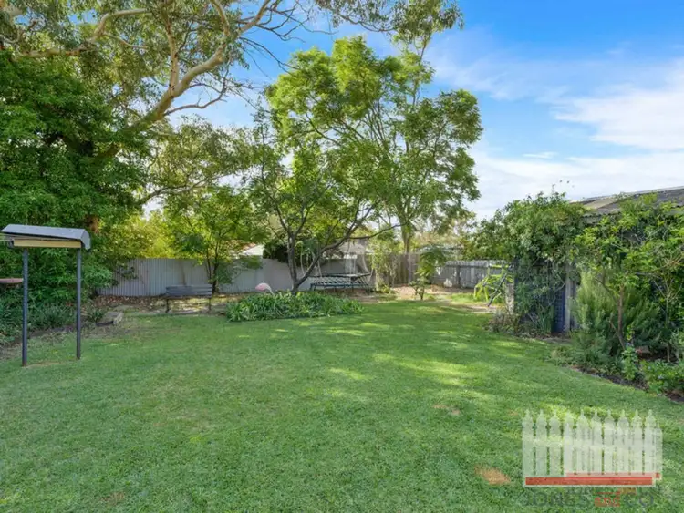 8 Hardaker Street, Eden Hill WA 6054