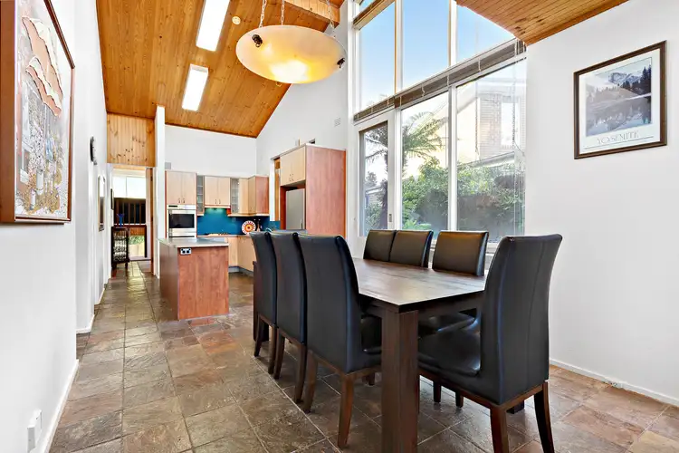 Fifth view of Homely house listing, 2 Glencester Court, Bulleen VIC 3105