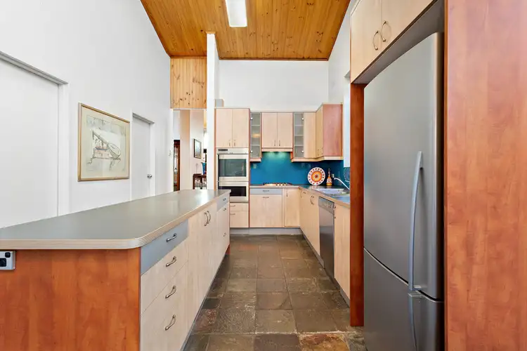 Sixth view of Homely house listing, 2 Glencester Court, Bulleen VIC 3105