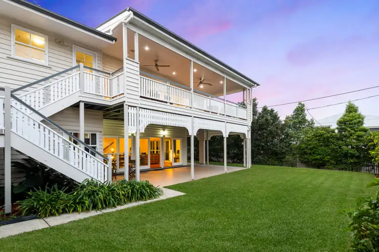 27 Adelaide Street, Clayfield QLD 4011