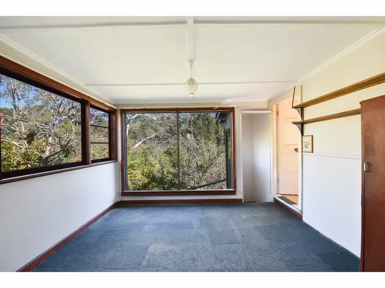 Sixth view of Homely house listing, 18 Eunoe Street, Katoomba NSW 2780